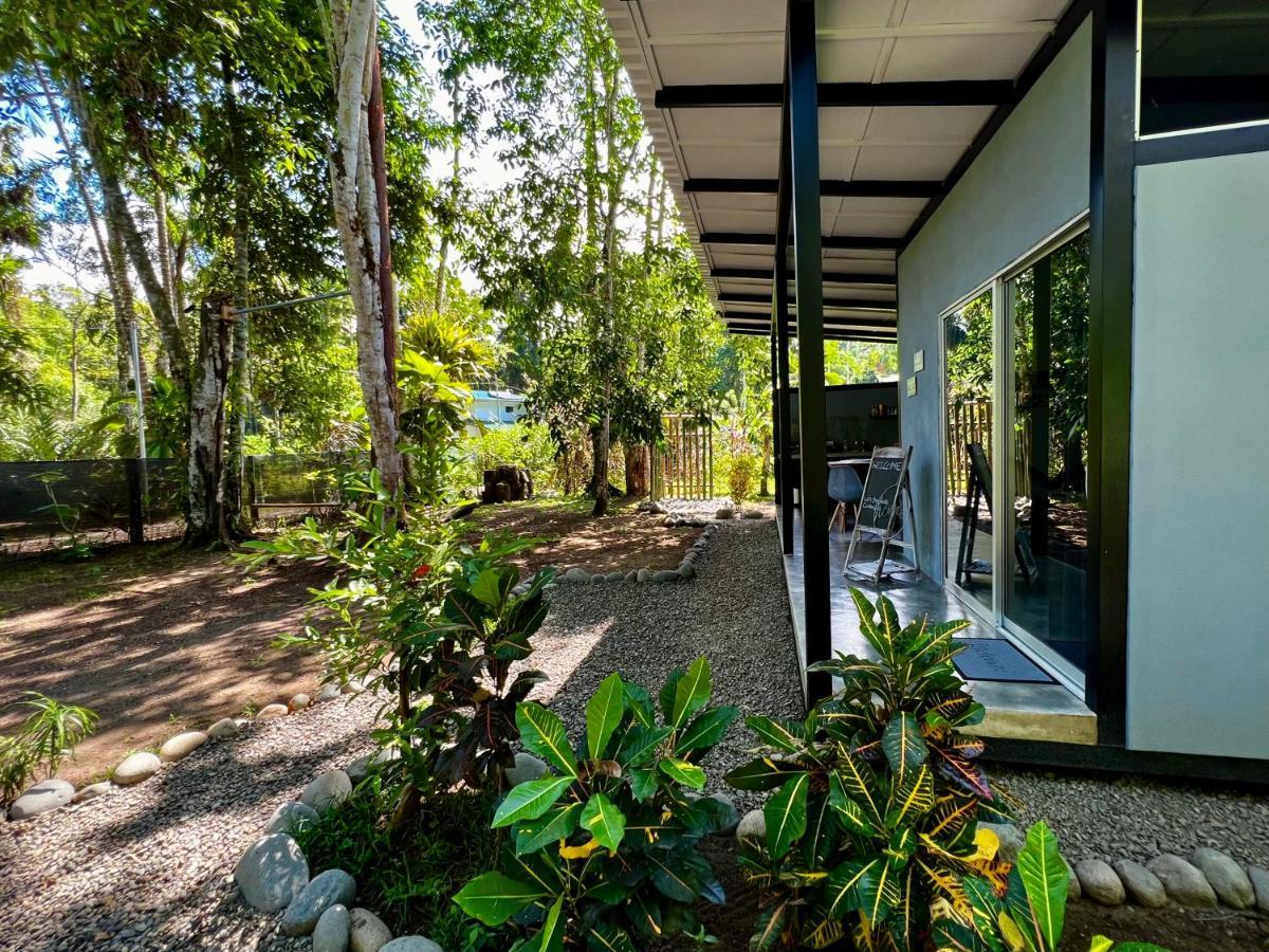 Whispering Wisdom Villa Cahuita Exteriör bild